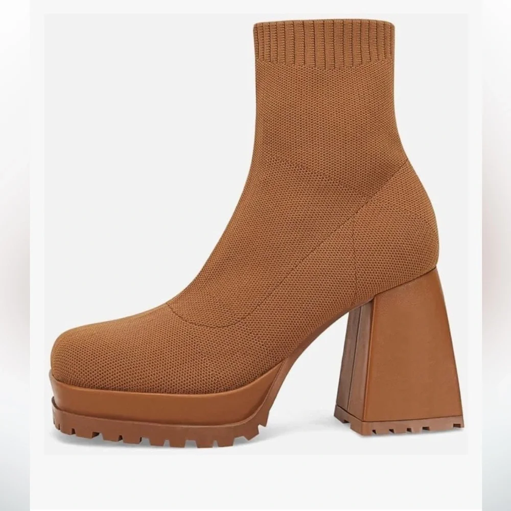 NEW Sock Boots Platform Chunky Heel Booties Square Toe Slip size 8
